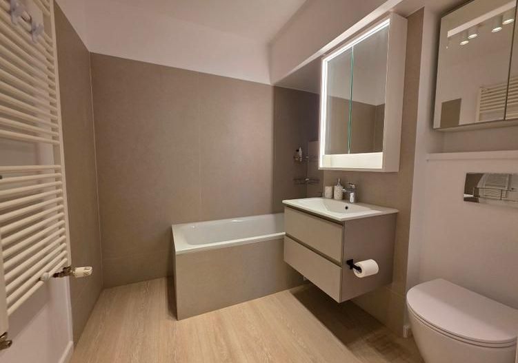 Închiriere 4 camere Lux Decebal, Centrala, Dressing, Parcare - Poză 8