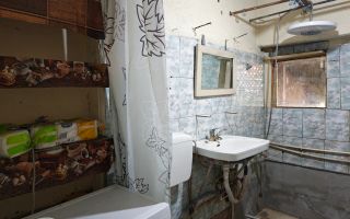 Casa Ghelari, 3 camere, 678mp, baie, buc., termopane, curte si gradina - Poză 12