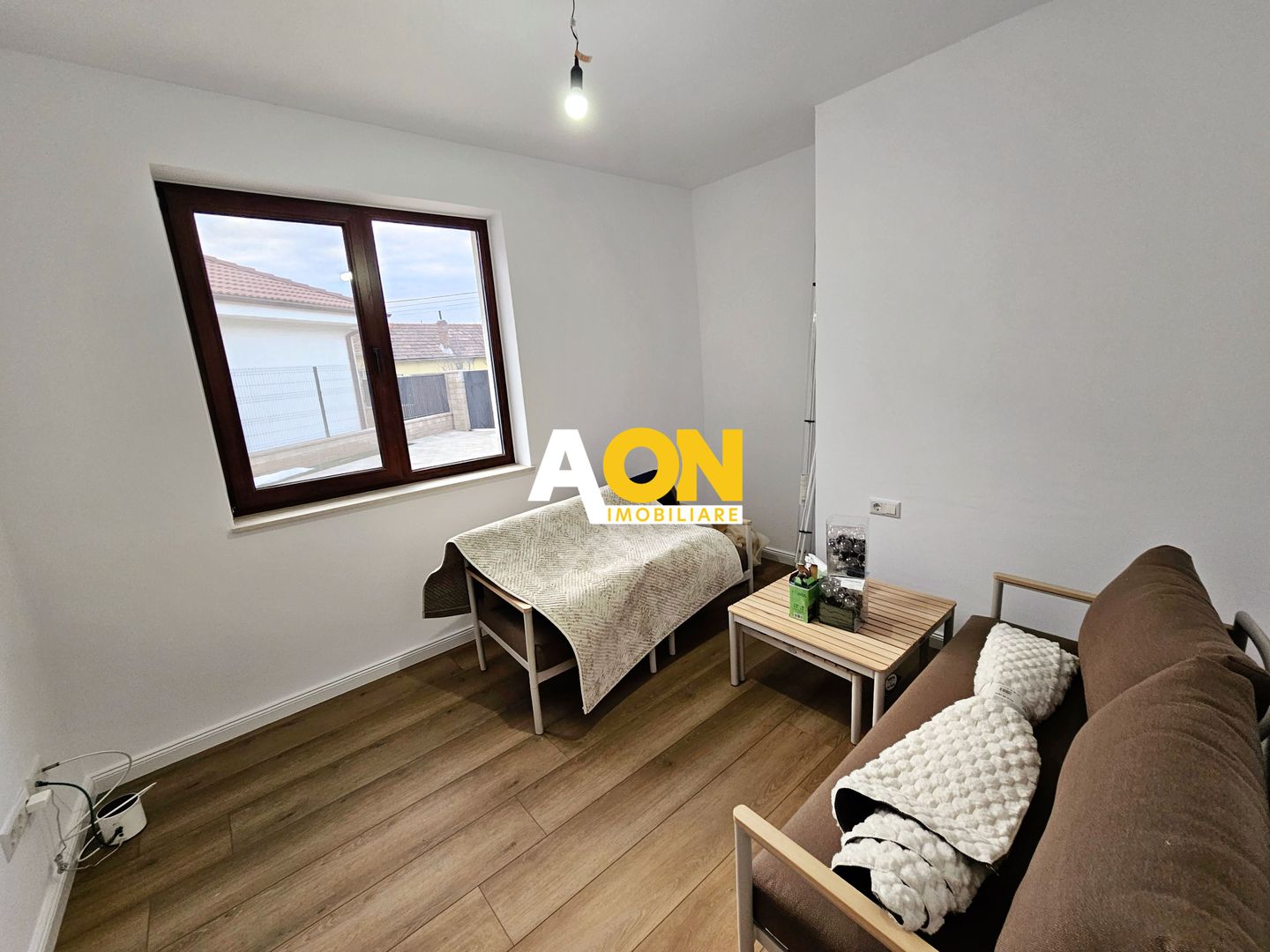 Casa nouă, mobilată, utilată, 4 camere, 393 mp teren, Bărăbanț - Poză 11