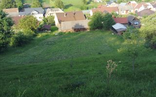 Teren intravilan-40 ari, parcelabil, loc. Slatinita - Poză 4