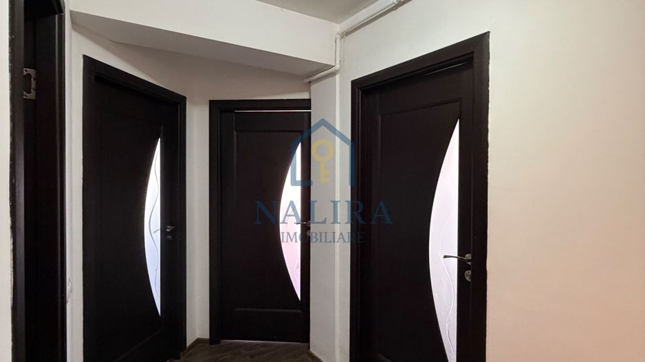 Apartament 3 camere de vânzare - Poză 6