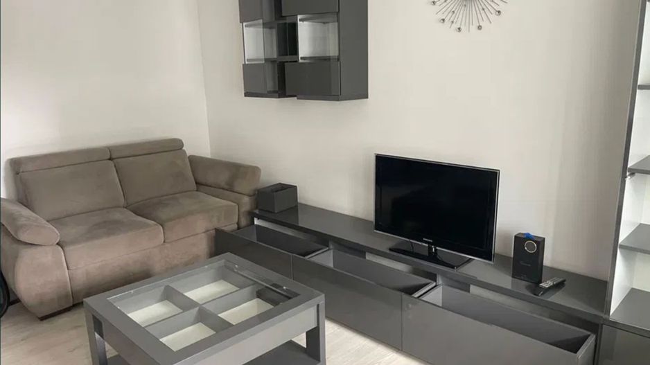 AP. 2 CAMERE SEBASTIAN, CENTRALA PROPRIE, LOC DE PARCARE, MODERN - Poză 2