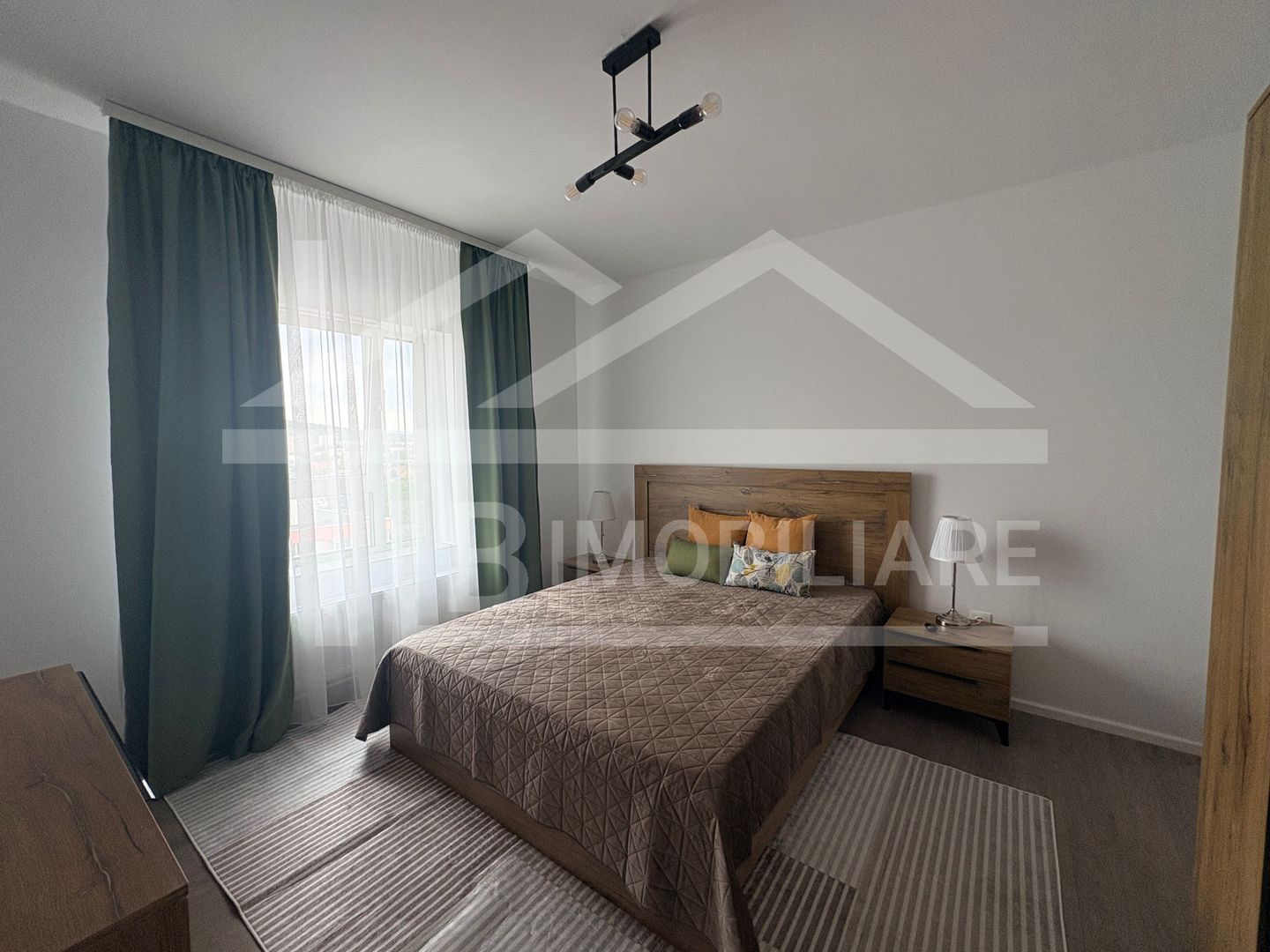 Apartament 2 camere, 56 mp, decomandat, parcare, Zona Vivat Residence - Poză 2