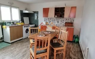 Apartament in vila, 3 camere, centrala termica, liber - Poză 1