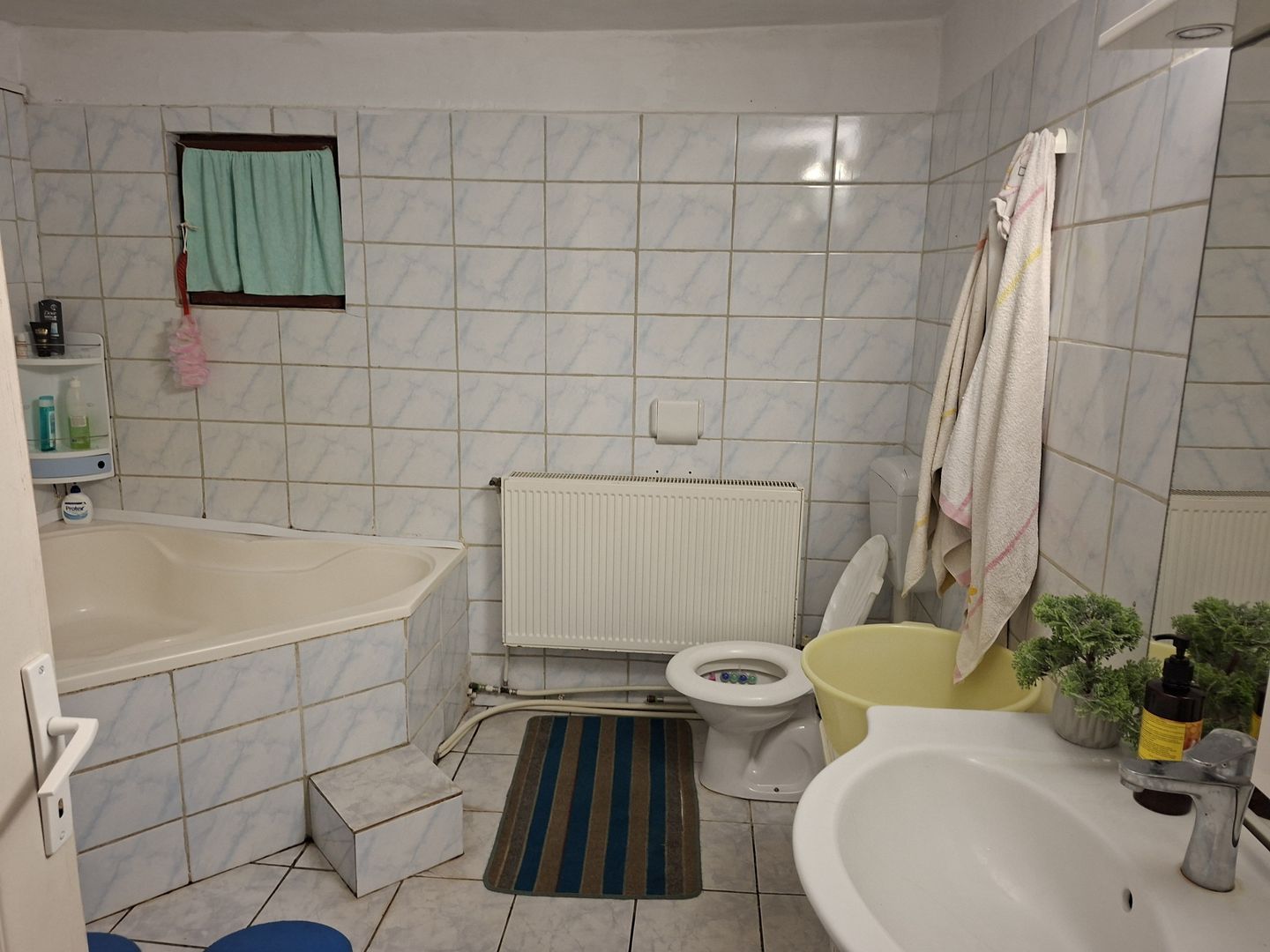 BRASADAS vinde casa 4 cam teren 1400mp zona BOTIZULUI. - Poză 9