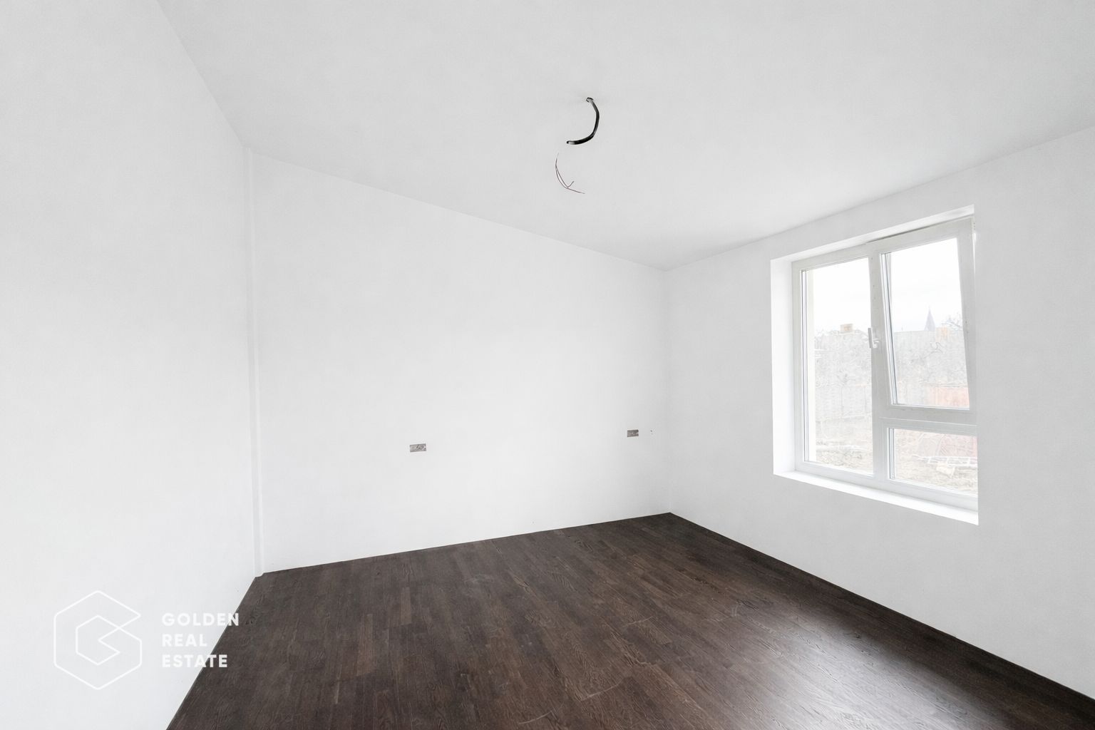 Jumatate de duplex, casa la pret de apartament in Chisoda - Poză 6