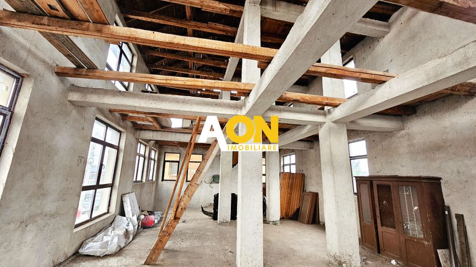 Spatiu pentru depozitare/productie/servicii, 300 mp utili + birouri - Poză 4