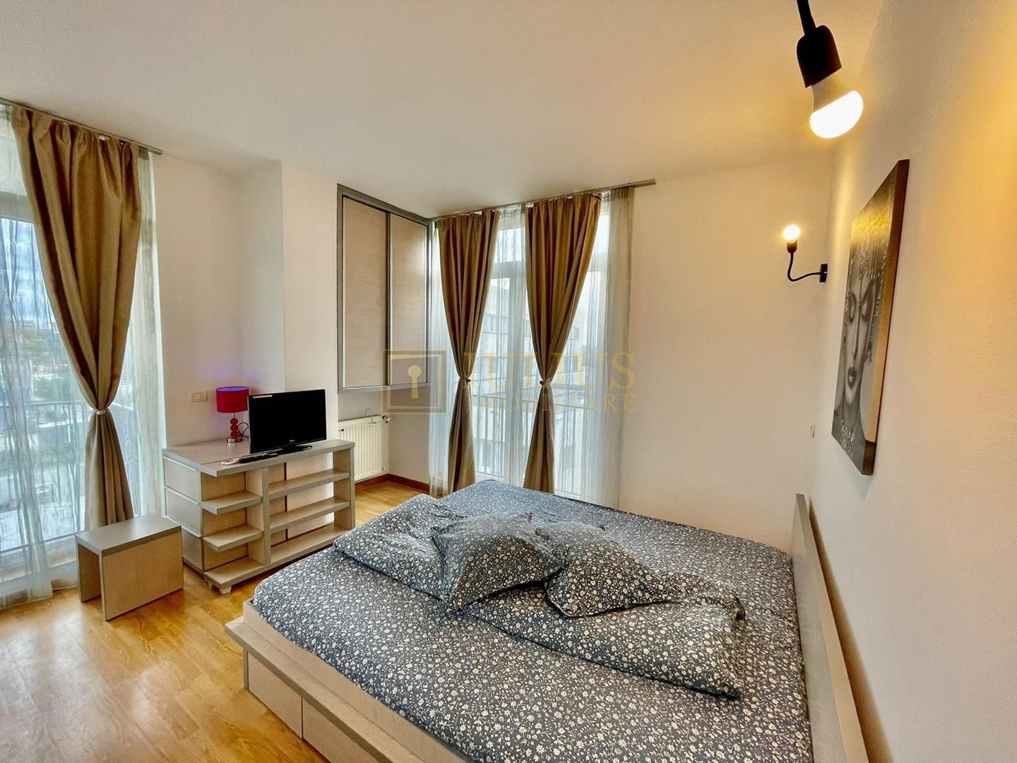 Zona Aradului, 3 camere + 2 bai, centrala proprie, parcare subterana - Poză 13