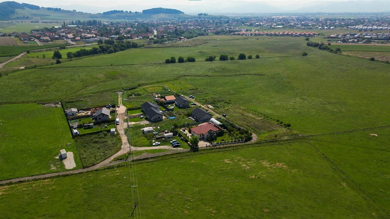 Casa personalizabila,pe un singur nivel,  pod mansardabil,pozitie cu liniste - Poză 12