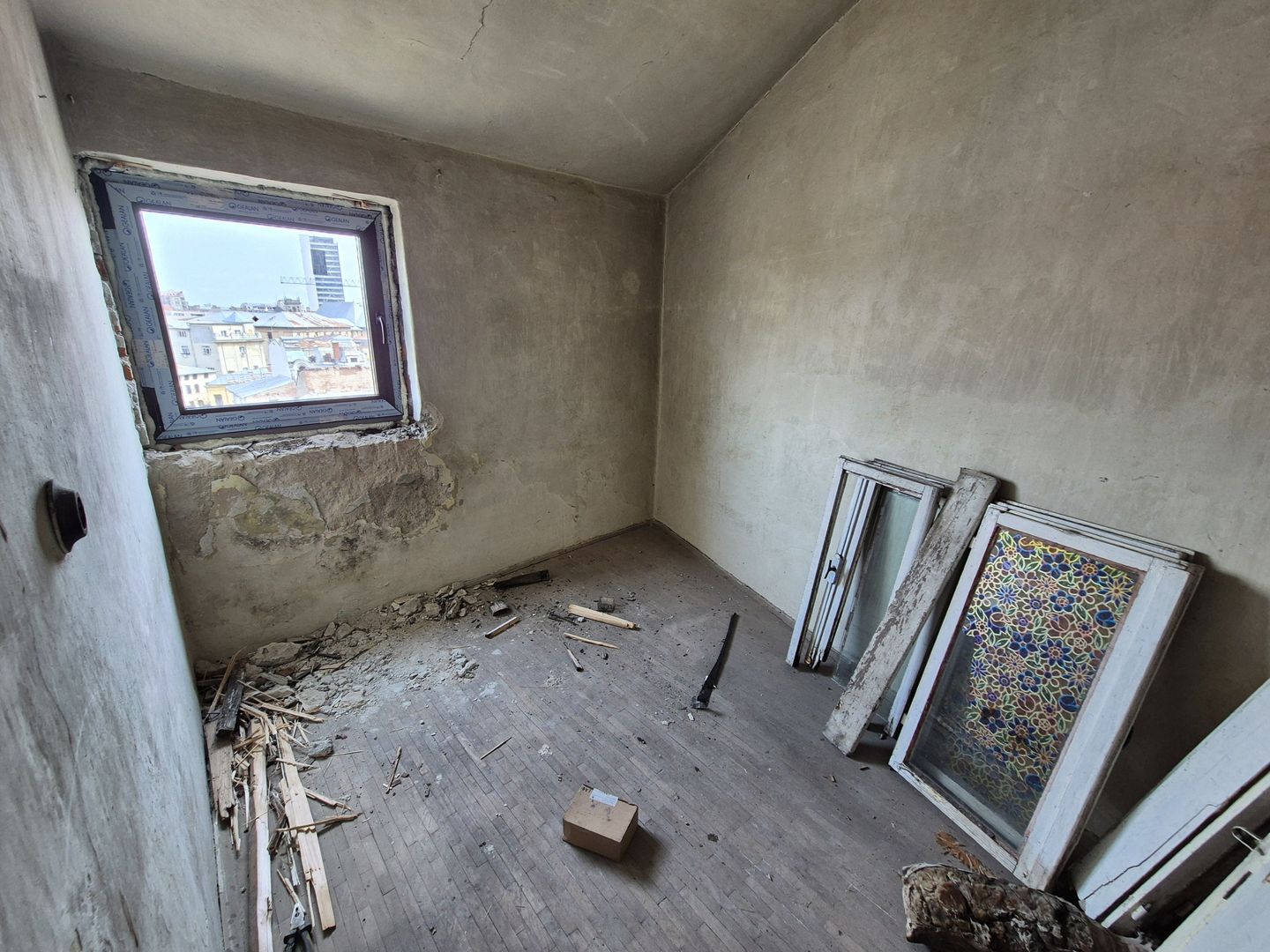 Mansarda 85,90 mp - parc Cismigiu - Poză 7