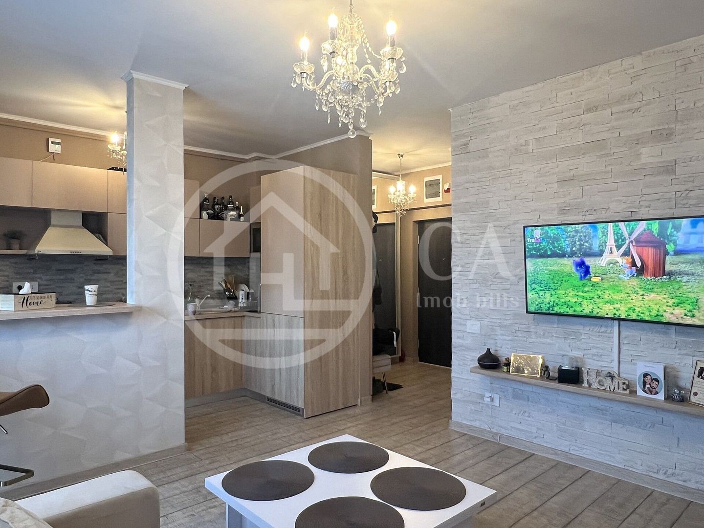 Apartament cu 3 camere de vanzare in Luceafarul Oradea - Poză 2