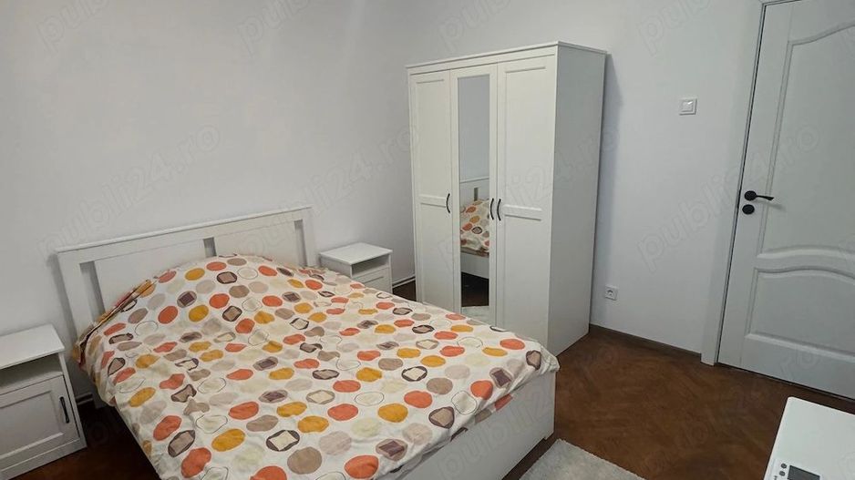 Decomandat,etaj 2, recent renovat, aproape de Iulius Mall si centru - Poză 4