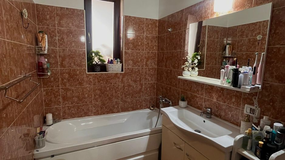 Giroc-Eso | 2 Camere | Etaj 1 | Mobilat si utilat | Loc de parcare - Poză 7