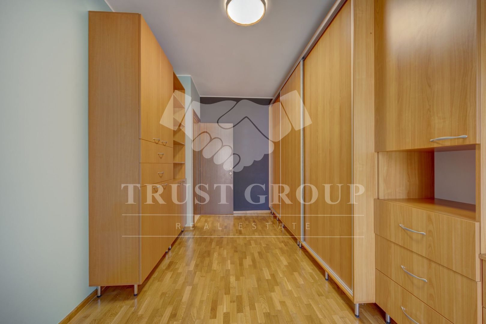 Apartament 3 camere Sisesti | Loc de parcare - Poză 14