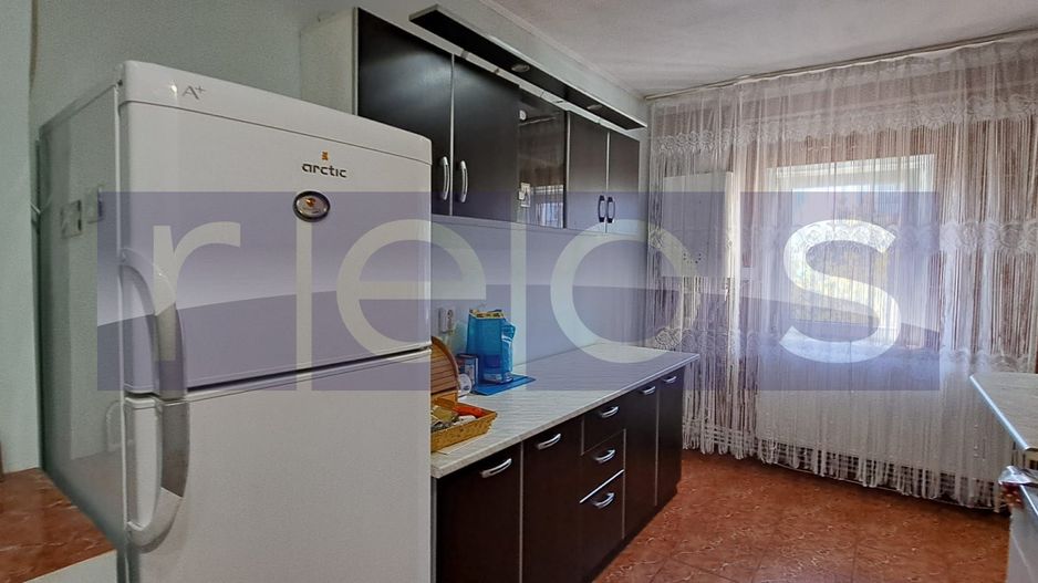VANZARE 4 CAMERE | 99MP | DECOMANDAT | 2 BAI | CENTRALA | ROSIORI DE VEDE - Poză 8