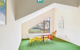 Casă  spațioasă cu 5 camere, Aradului - Poză 16