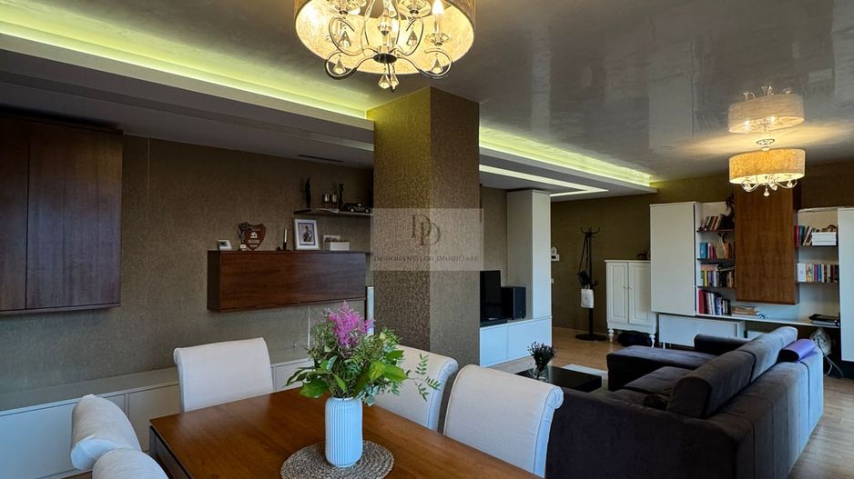Penthouse panoramic | 3 Parcări | Vedere spectaculoasă asupra Clujului - Poză 1