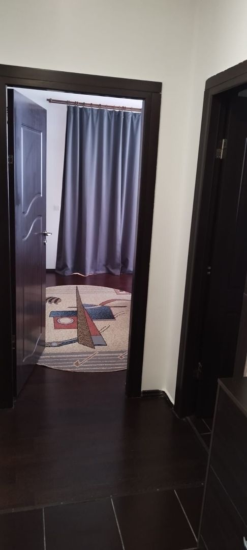 Apartament spațios | 2 camere | 3 balcoane | parcare | Eroilor - Poză 6