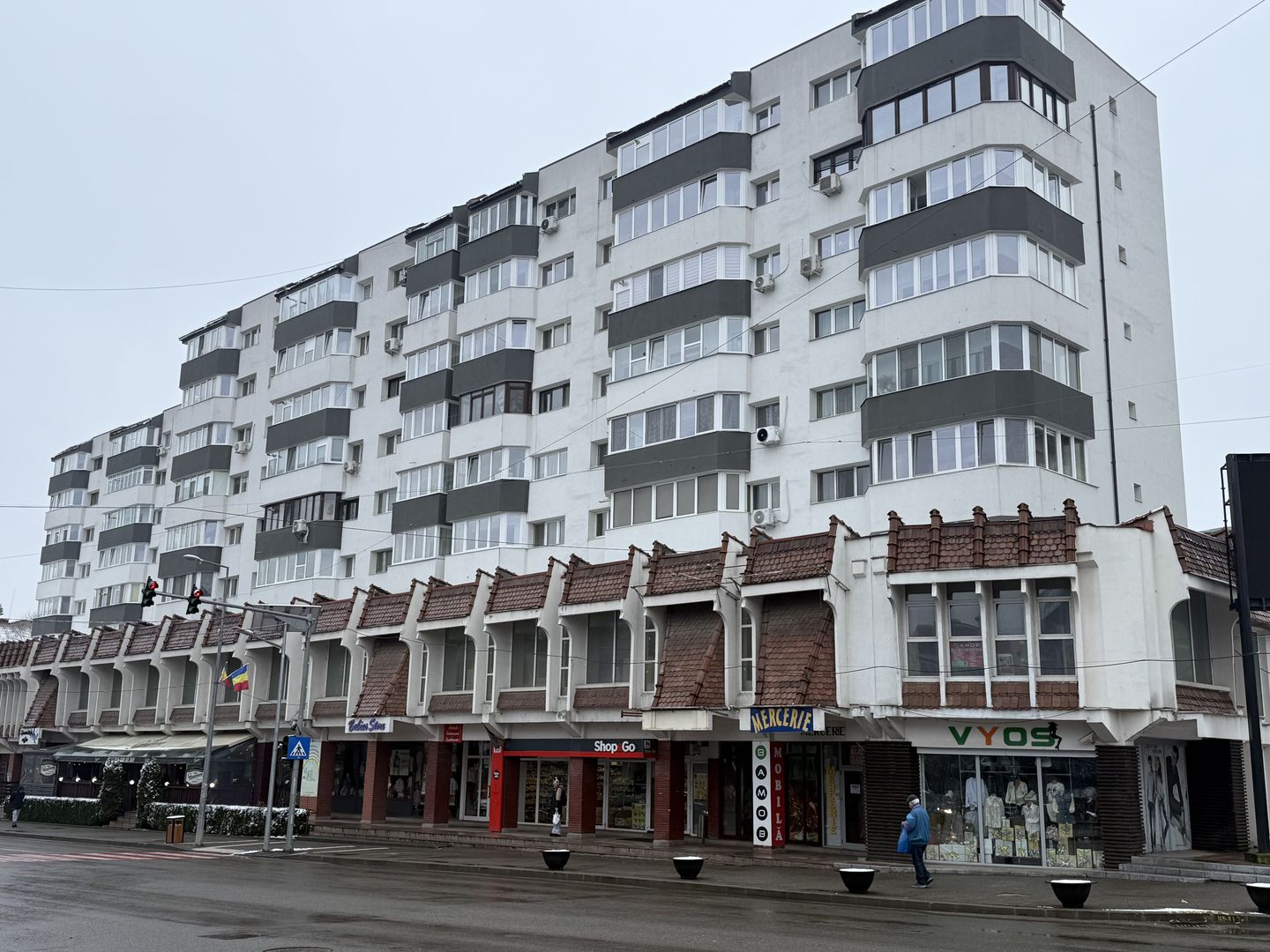 Ap 4 camere 90 mp+boxa+1 camera pe hol ultracentral b-dul Carol 1 - Poză 1