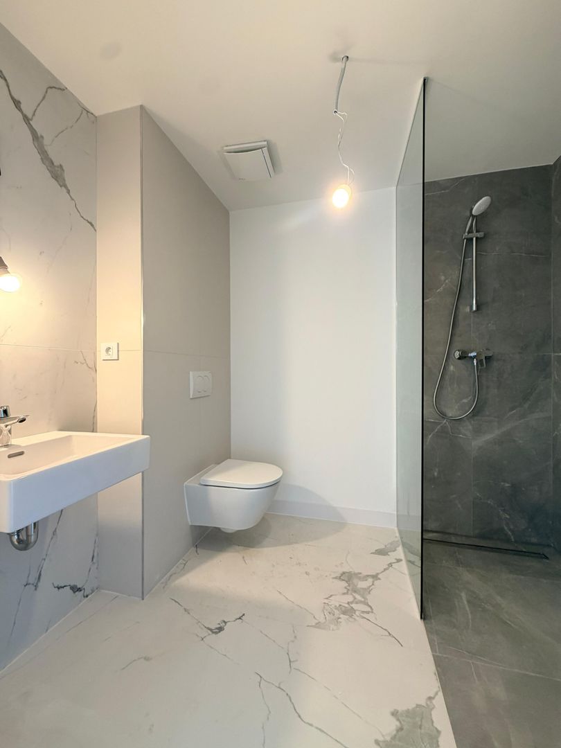 Vanzare Apartament 2 Camere Akcent City | Metrou Jiului - Poză 10