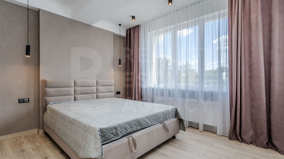Vânzare, apartament, 2 camere + living, strada Nicola - Poză 7