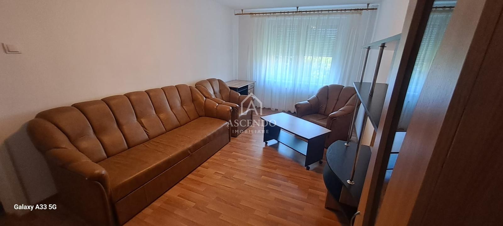 Apartament 3 Camere de Închiriat Gorjului Sector 6 | Parcare | 650 EUR - Poză 2