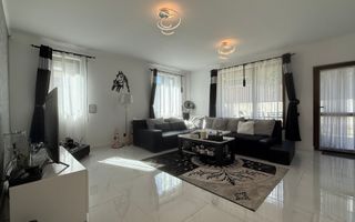 Casa individuala P+E+M cu 5 camere in Borhanci - Poză 1