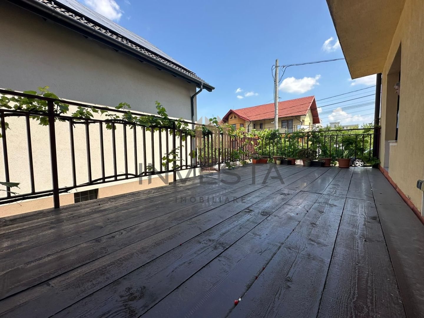 Apartament 3 camere cu terasa de 24 de metri in vila in Buna Ziua ! - Poză 7