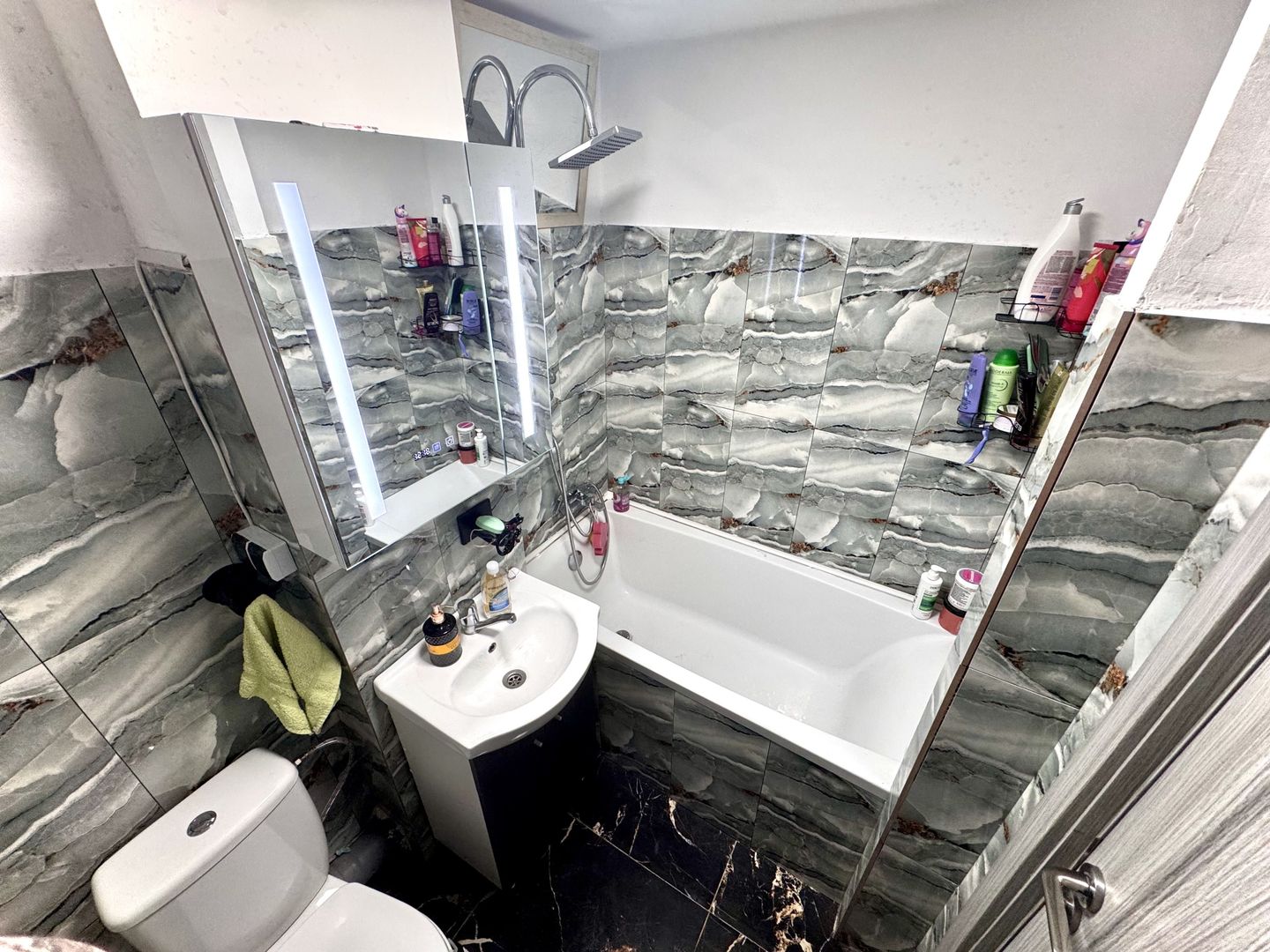 Apartament lux 4 camere renovat complet, 60 mp, Nicolae Pascu 6 - Poză 1