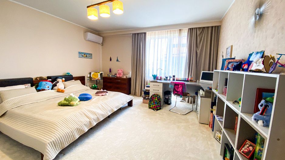 Refugiu Modern în Natură – Vilă Premium cu Design Contemporan - Poză 22