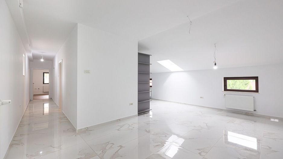 VANDUT! 3 camere amenajat, Finisat premium. - Poză 5