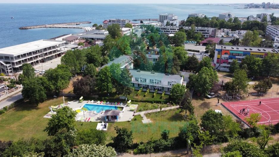 Oportunitate investitie- complex hotelier langa mare | Venus - Poză 1