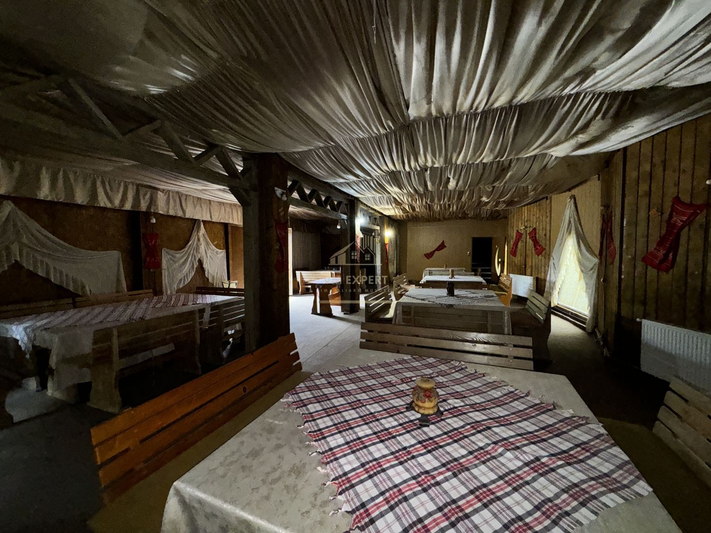 VILA - PENSIUNE CU RESTAURANT + SI TEREN 6406 MP, VALEA MARE PRAVAT, - Poză 41