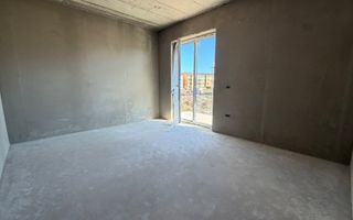 2 camere langa ESO | Decomandat | Bucatarie separata | Etaj intermediar - Poză 1