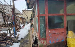 Teren de vanzare cu casa batraneasca in Bucurestii Noi - Poză 3