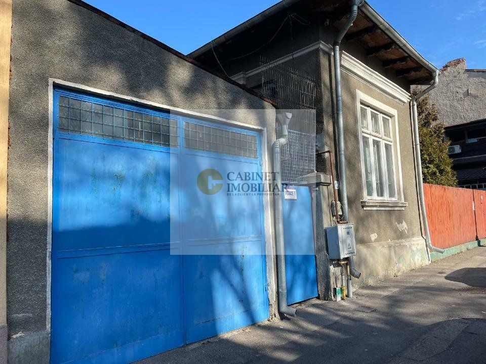Casă 4 camere de vânzare | Zona Banu Manta | Construcție 1947 - Poză 1