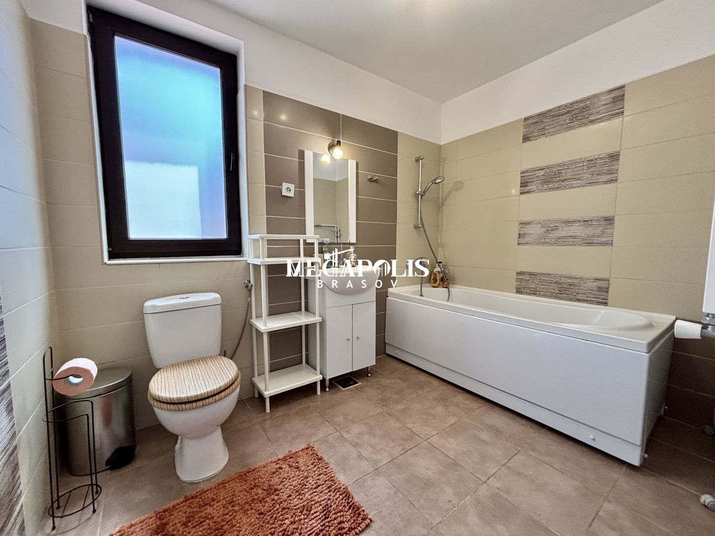 Casă 3 camere | Garaj | Terasă Amenajată | Pet-Friendly | Hărman - Poză 19