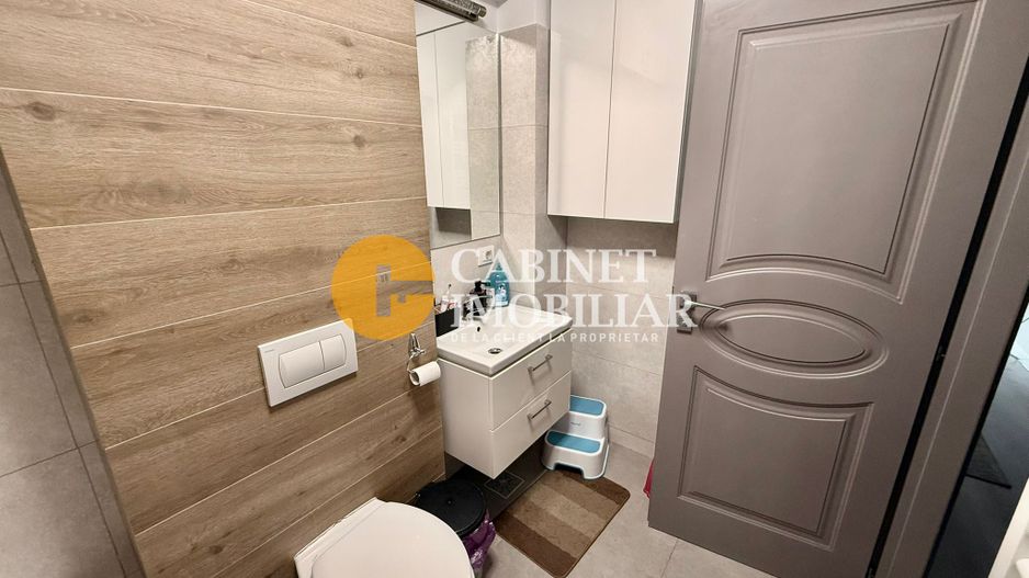3 Camere Decomandat + 2 Bai + LOC DE PARCARE - Etaj 1  -  Zona Galata - Poză 7