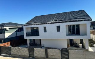 Vila 5 camere Otopeni Central - Poză 1