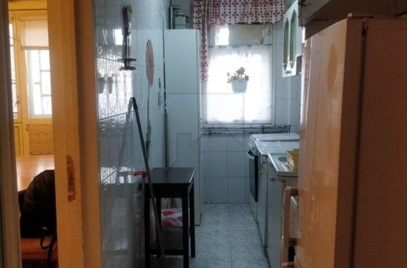 Vanzare apartament 3 camere Bd. Timisoara - Poză 3