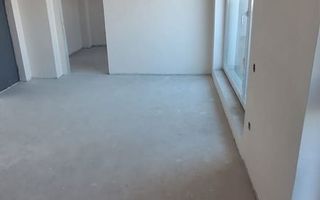 Vânzare Apartament 3 Camere Semidecomandat.Terasă 21 mp. - Poză 2