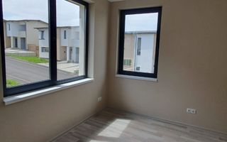 Casa individuală, 139mp,2 niveluri,balcon, parcare, semifinisata, Dezmir - Poză 10