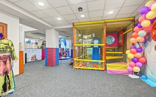 Incepe-ti propria afacere – Loc de joaca pentru copii, complet echipat - Poză 10