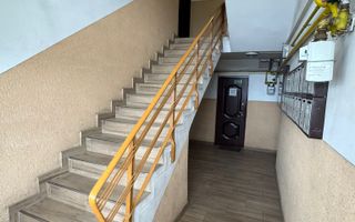 Ap 3 camere | 60mp | et. intermediar | Zona Podu Roș - 123.000E - Poză 9