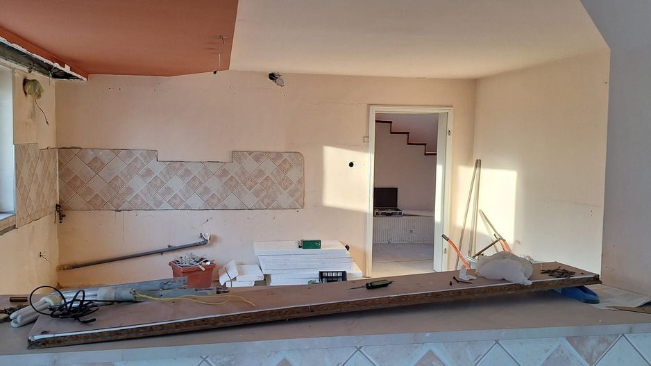 Casa singur in curte curte spatioasa zona Bartolomeu/Stupini - Poză 20