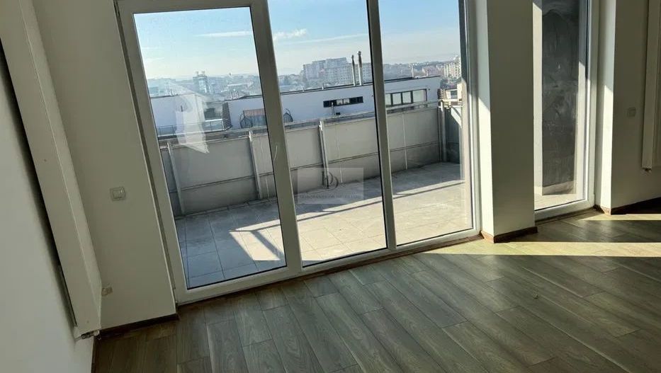 Penthouse 3 camere de vânzare + Terasă 46 mp | Parcare | Buna Ziua - Poză 6