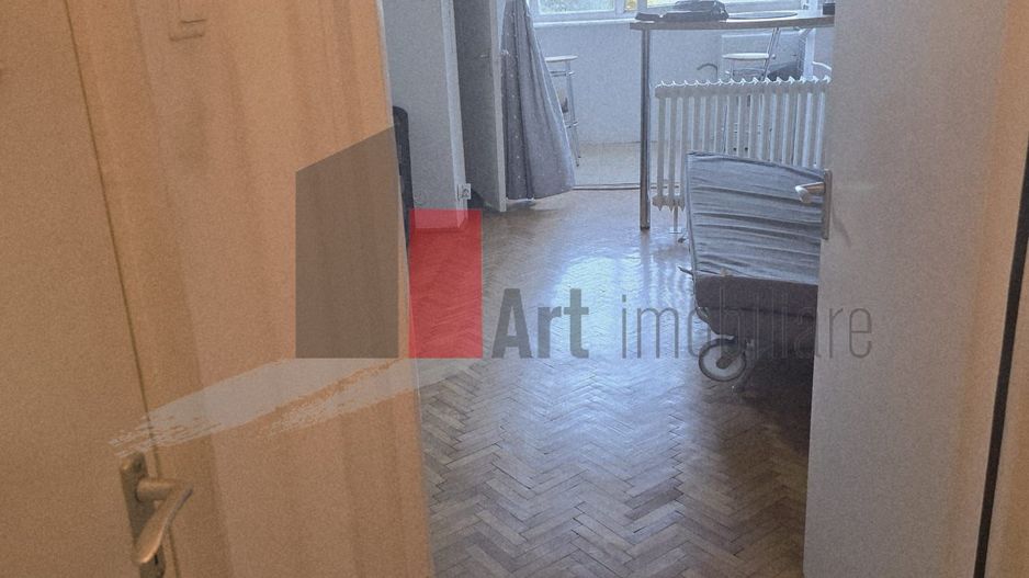 Garsoniera Costin Georgian - Poză 1