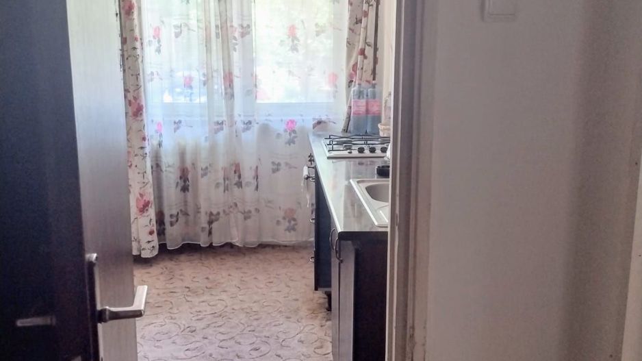 De vanzare apartament 2 camere - Alexandru Obregia - Poză 3