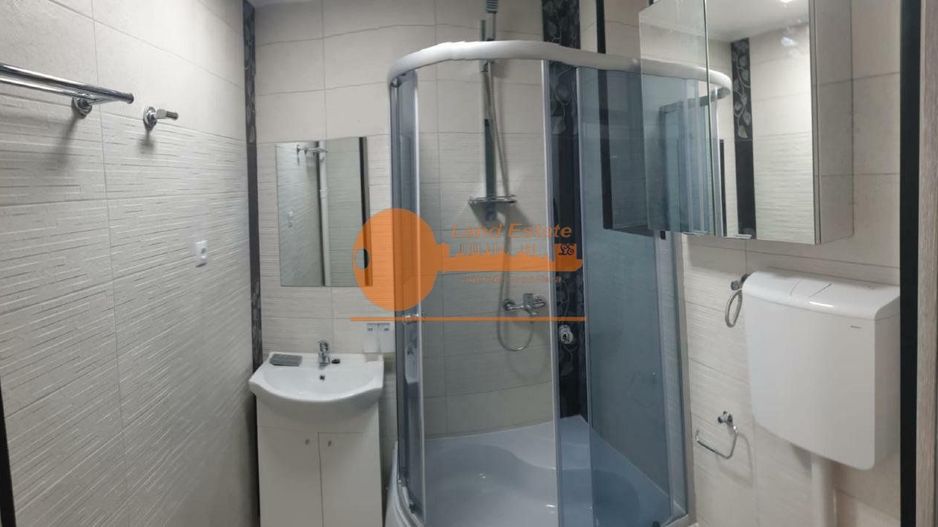 4 camere Dorobanti-Piata Romana ( Renovat-1979 ) - Poză 9