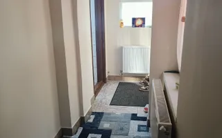 Casa singur in curte zona Astra - Poză 23